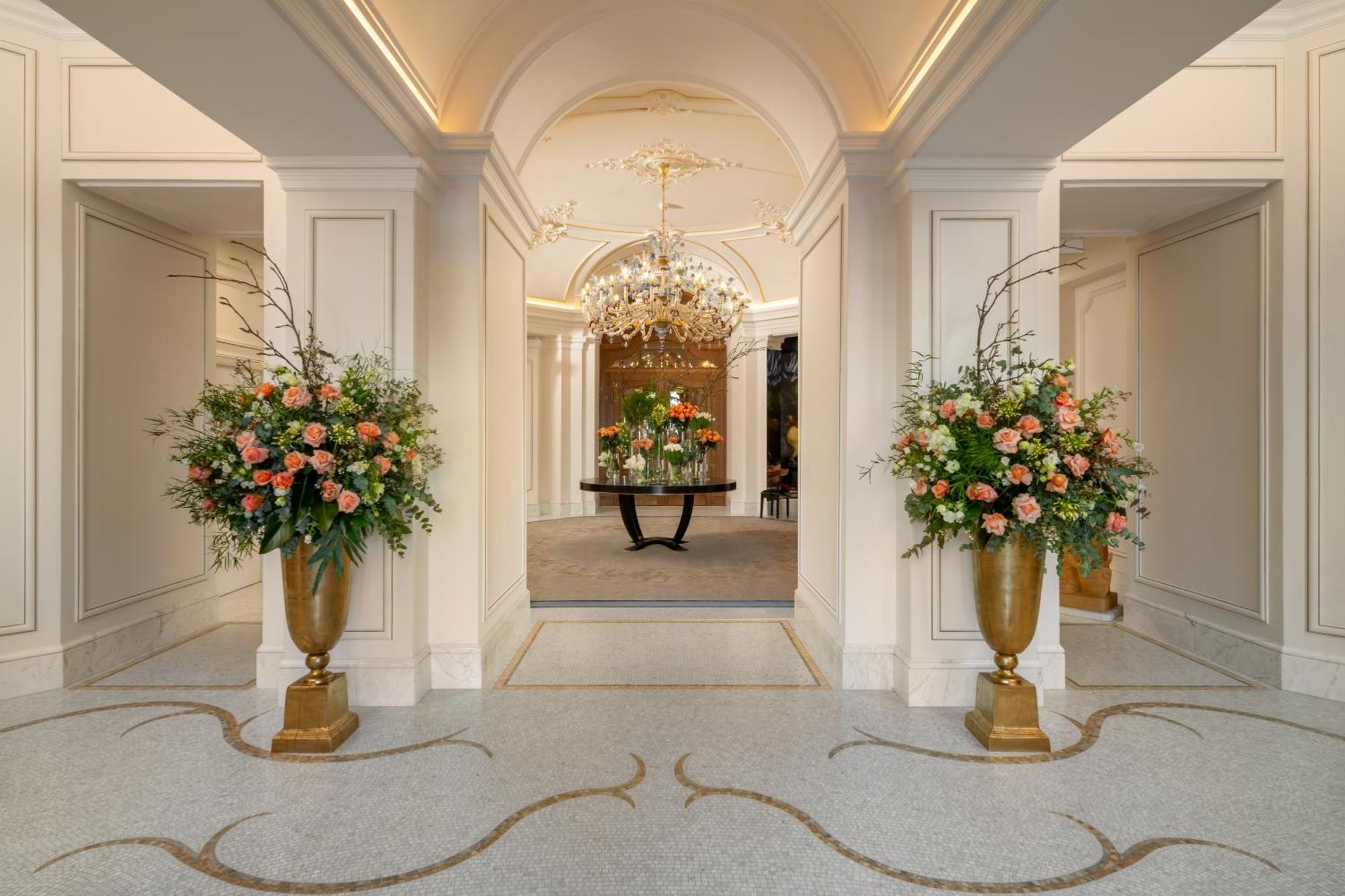Corinthia Grand Hotel Du Boulevard Bukarest Exterior foto